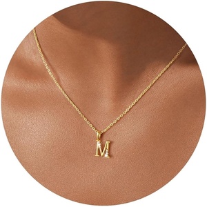 Turandoss Initial Necklaces for Women – 14K Gold Plated Dainty Letter A-Z Pendant Necklace Personalized Trendy Fashion Jewelry for Women Girls Birthday Gifts(M)