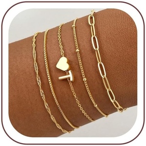 Turandoss Initial Bracelet Set for Women – 5PCS Dainty 14K Gold Plated Heart Letter A-Z Charm Bracelets Stackable Paperclip Link Chain Bracelets Trendy Jewelry Birthday Gifts for Women Friend Girlfriend(T)