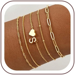 Turandoss Initial Bracelet Set for Women – 5PCS Dainty 14K Gold Plated Heart Letter A-Z Charm Bracelets Stackable Paperclip Link Chain Bracelets Trendy Jewelry Birthday Gifts for Women Friend Girlfriend(S)